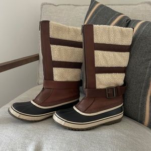 Sorel Boots Helena of Tundra